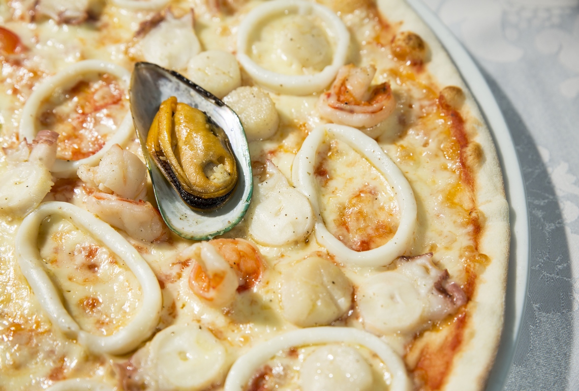 Pizza Frutti di Mare Фрутти ди Маре